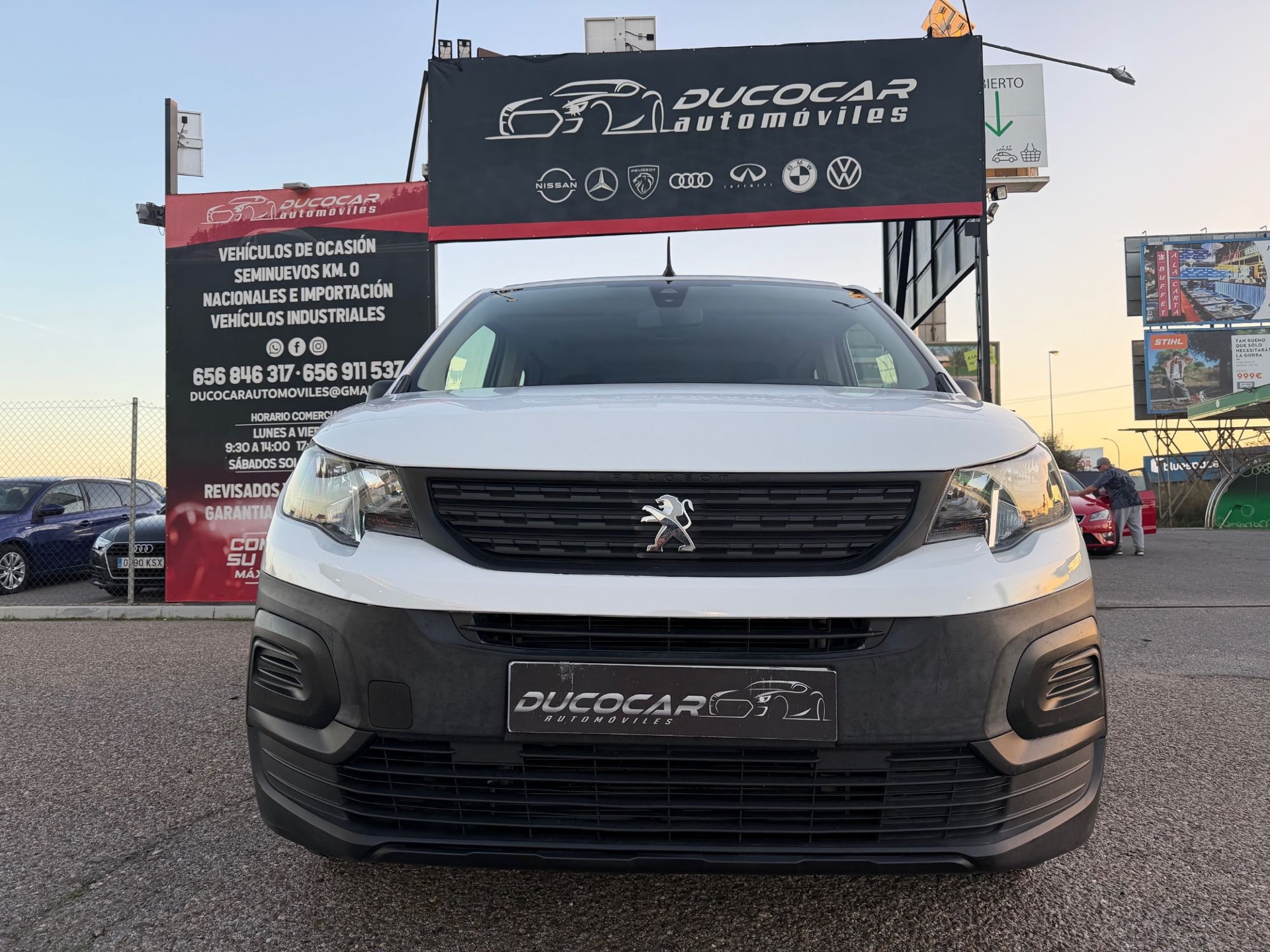 Imagen de PEUGEOT Rifter