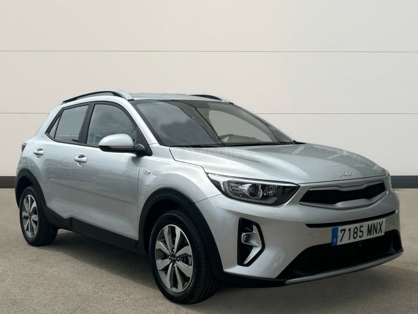 Foto del KIA Stonic 1.0 T-GDi MHEV iMT Concept Plus 100