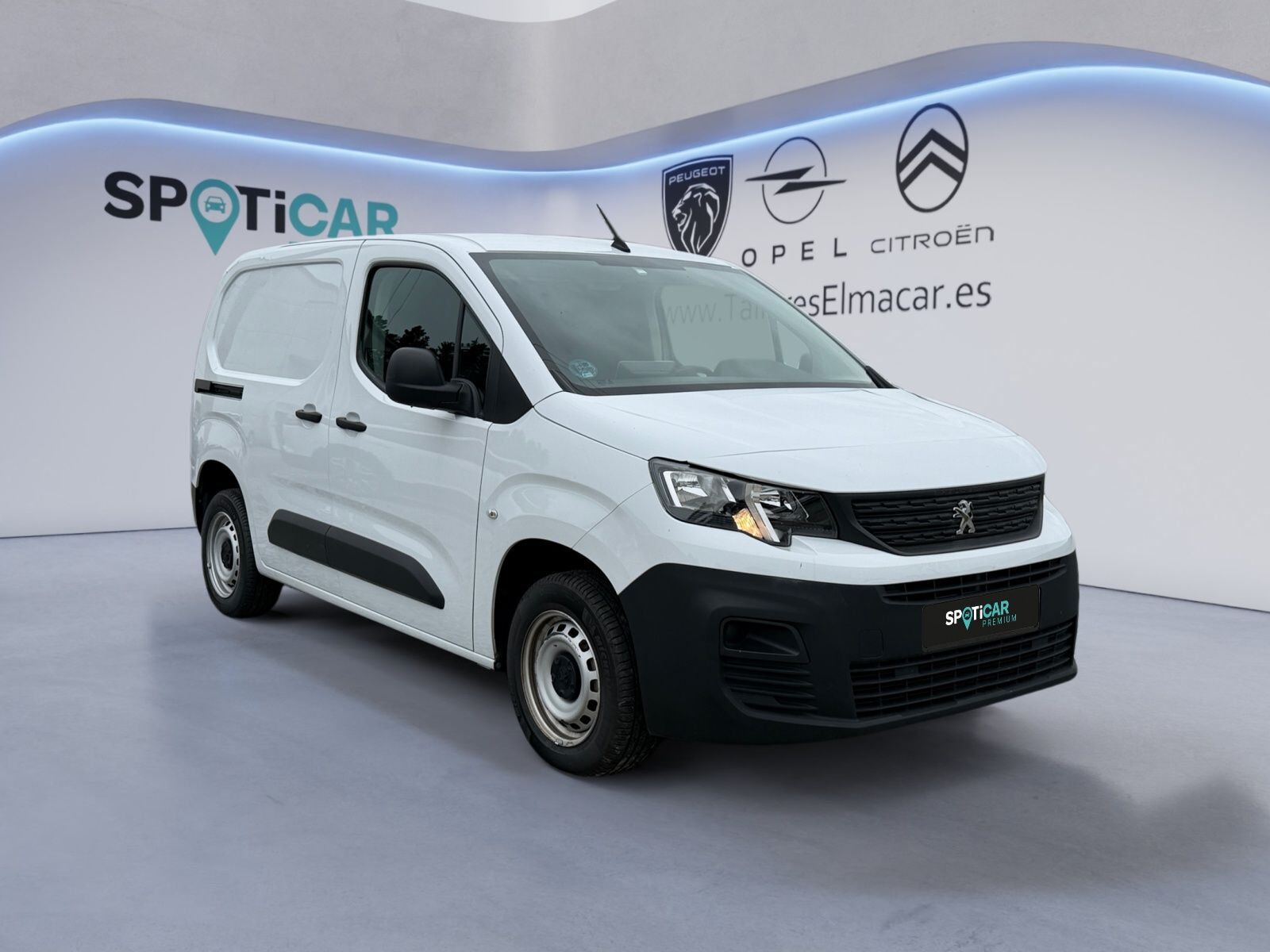 Foto del PEUGEOT Partner 1.5BlueHDI S&S Pro Standard 600kg 100