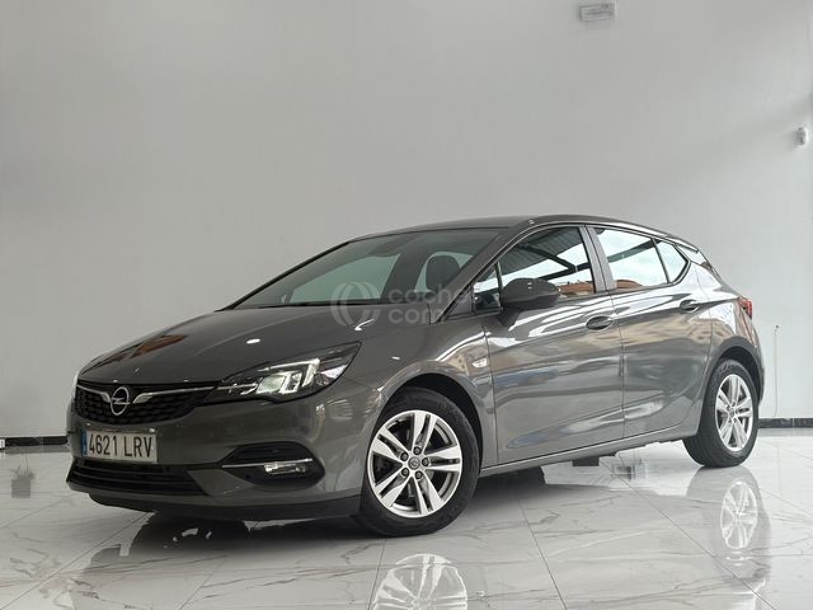 Foto del OPEL Astra 1.2T S-S Design & Tech 110