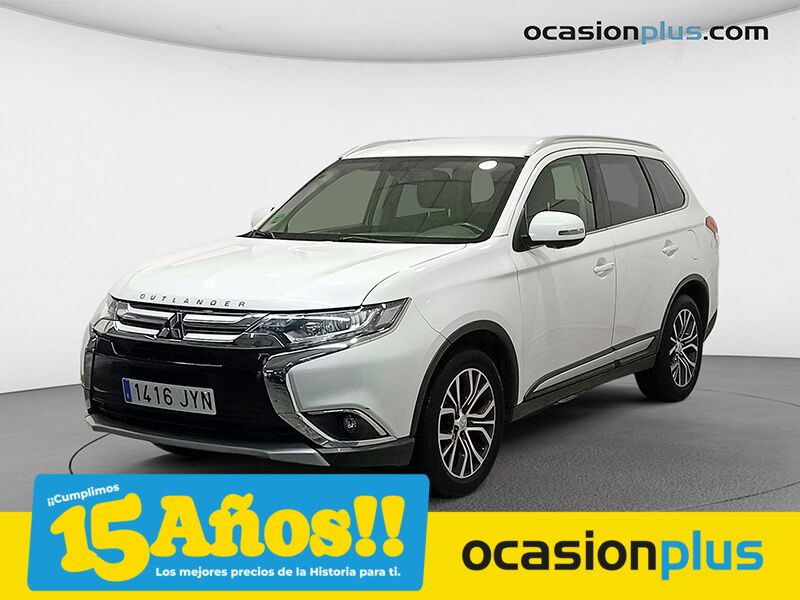 MITSUBISHI Outlander (200 MPI Motion 2WD CVT 110 kW (150 CV)) en Madrid