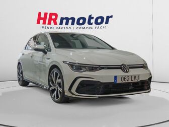 Imagen de VOLKSWAGEN Golf 1.5 eTSI R-Line DSG 110kW