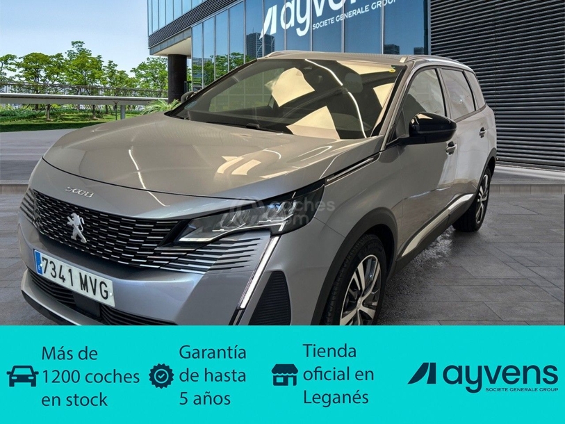 Foto del PEUGEOT 5008 Hybrid Allure Pack 136 eDCS6