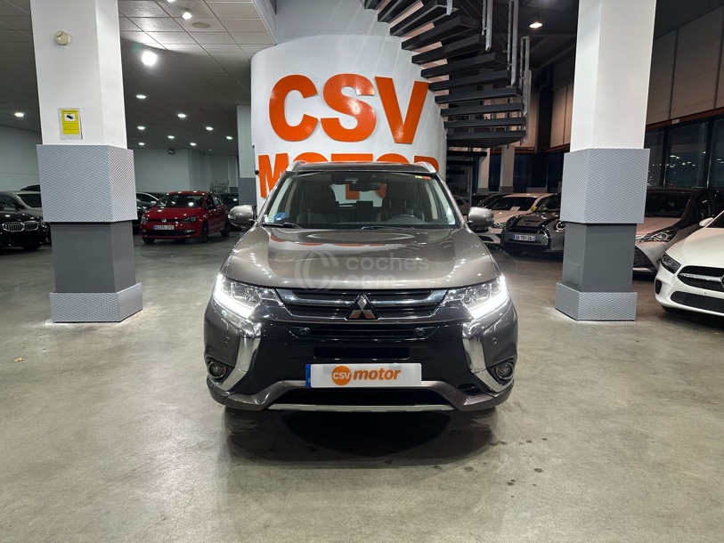 Foto del MITSUBISHI Outlander PHEV Kaiteki 4WD