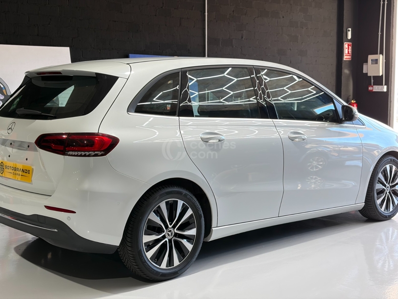 Foto del MERCEDES Clase B B 200d 8G-DCT