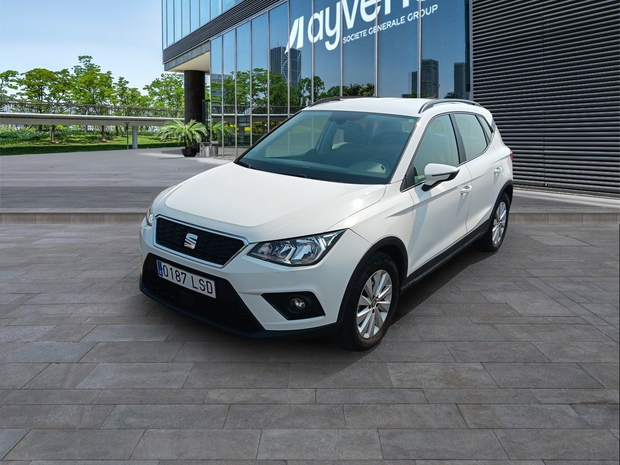 SEAT Arona (1.0 TSI Style Go2 81 kW (110 CV)) en Madrid