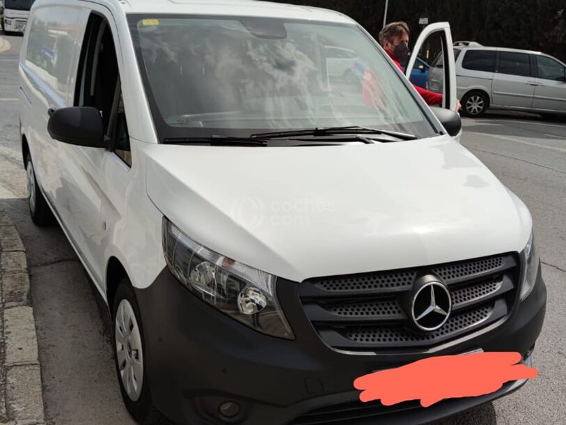 Foto del MERCEDES Vito Furgón 111CDI Compacta