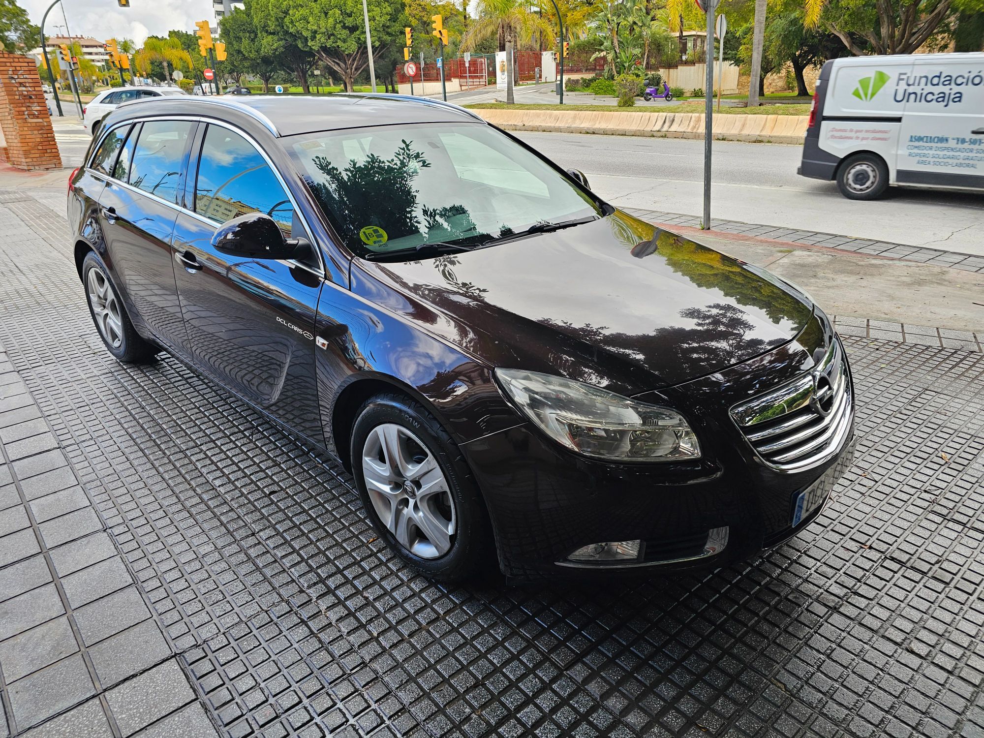 OPEL Insignia (ST 2.0CDTI ecoF. S&S Business) en Málaga