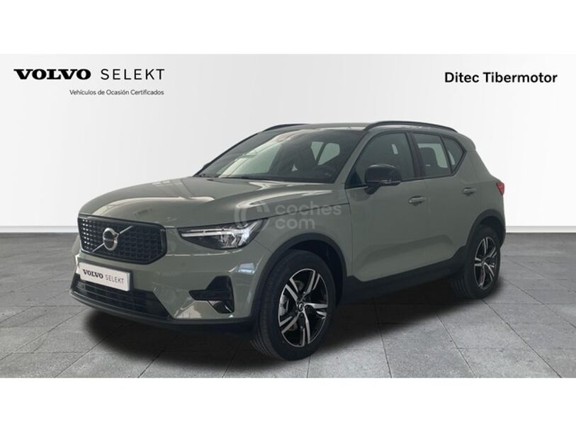 Foto del VOLVO XC40 B3 Plus Dark Aut.