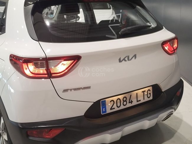 Foto del KIA Stonic 1.2 DPi Drive