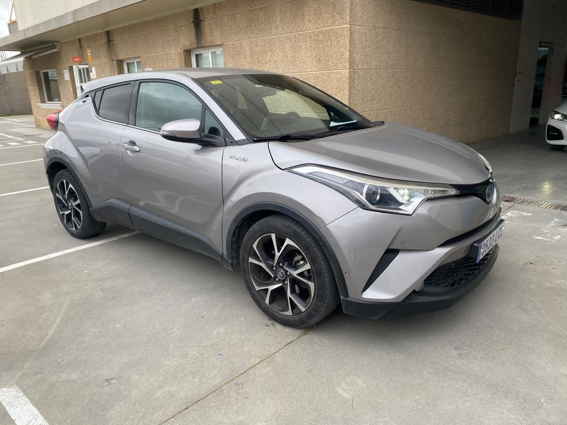 Imagen 2 de TOYOTA C-HR