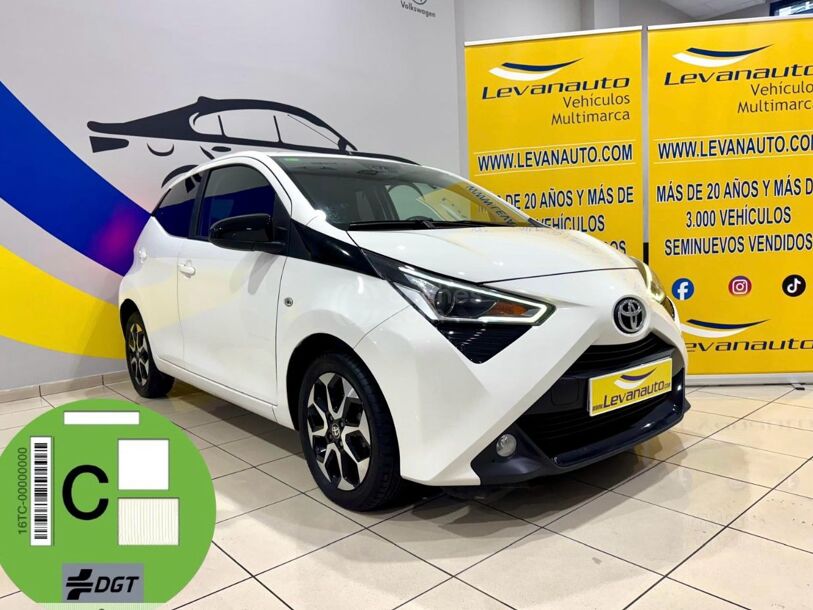 Foto del TOYOTA Aygo 70 x-play x-shift