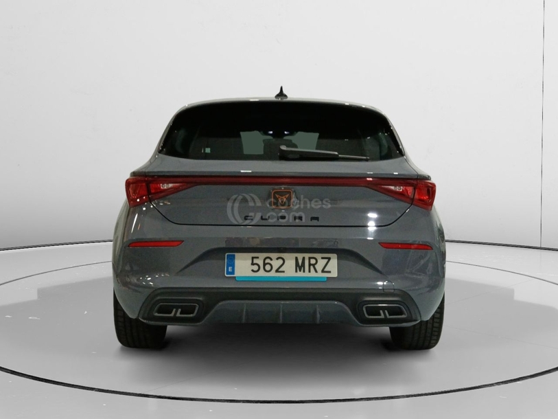 Foto del CUPRA León 1.5 ETSI DSG 110Kw