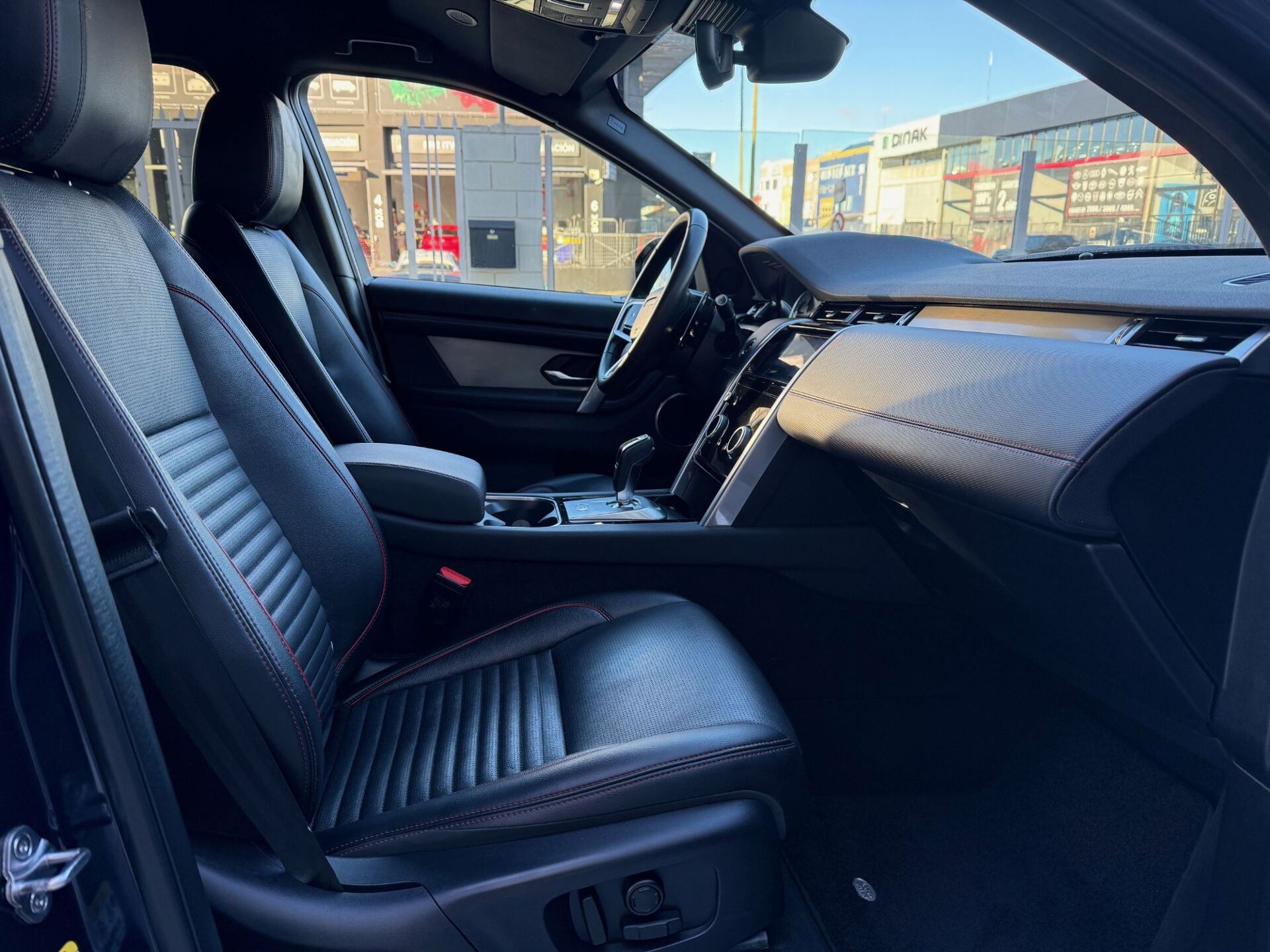 Imagen 3 de LAND ROVER Discovery Sport