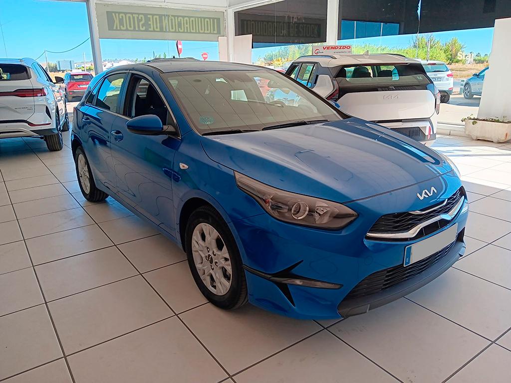 KIA Ceed (1.0 T-GDI 88KW DRIVE 5P) en Badajoz