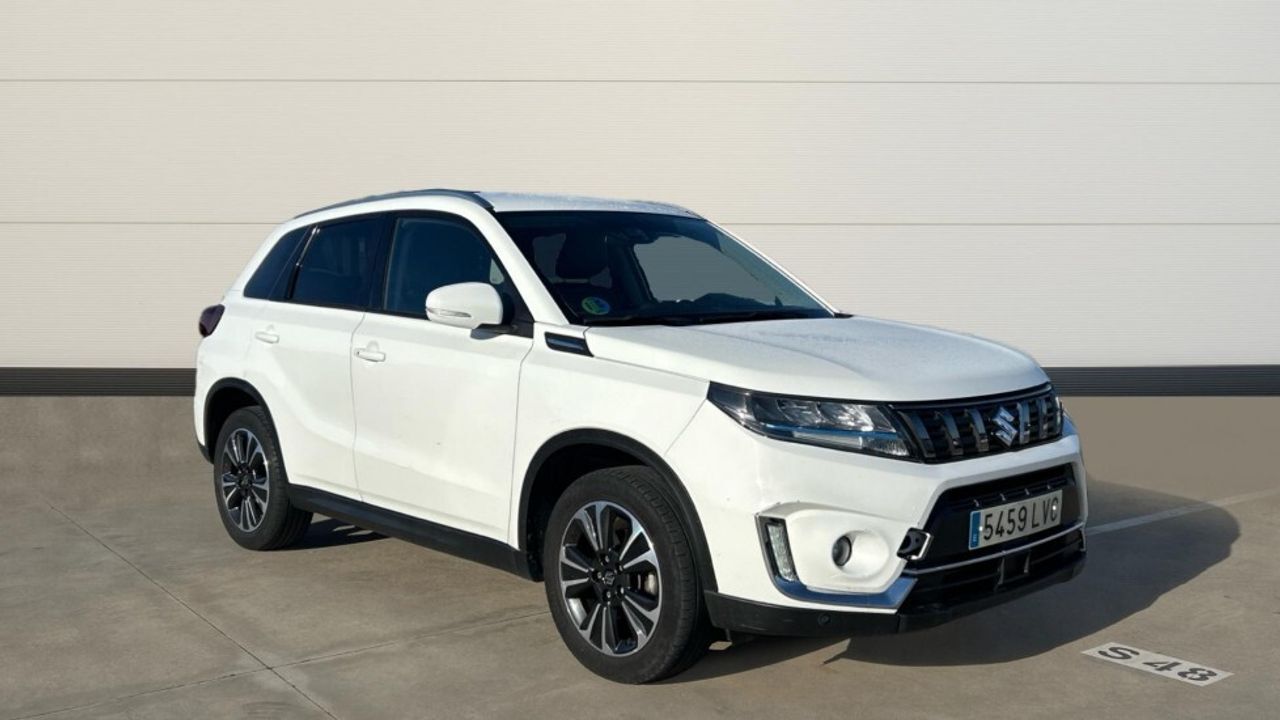 SUZUKI Vitara (1.4 SMART HYBRID GLX 4WD 129 5P) en Madrid