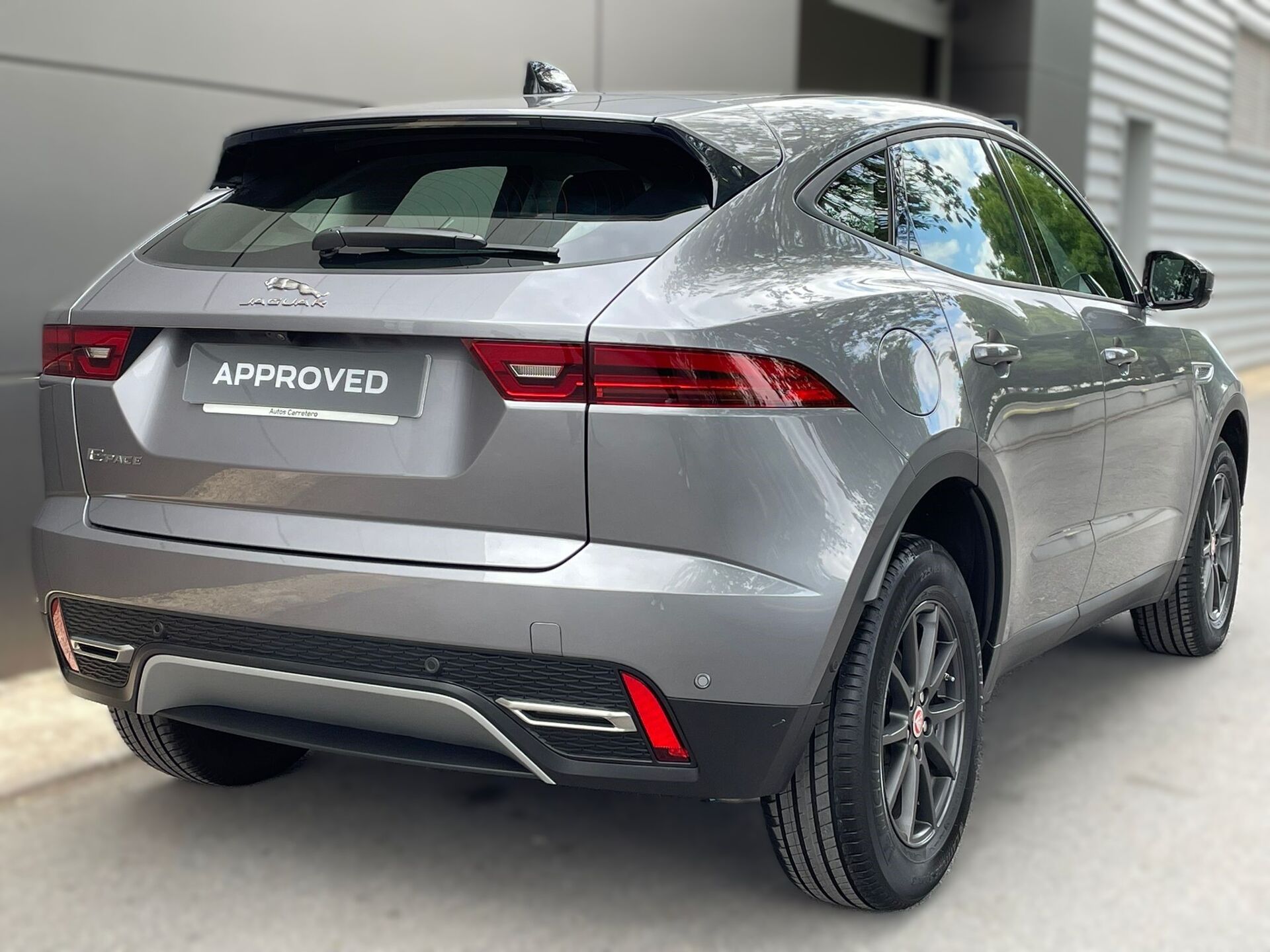 Imagen 2 de JAGUAR E-Pace