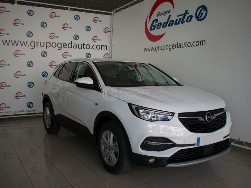 Foto del OPEL Grandland X 1.2T S&S 120 Aniversario 130