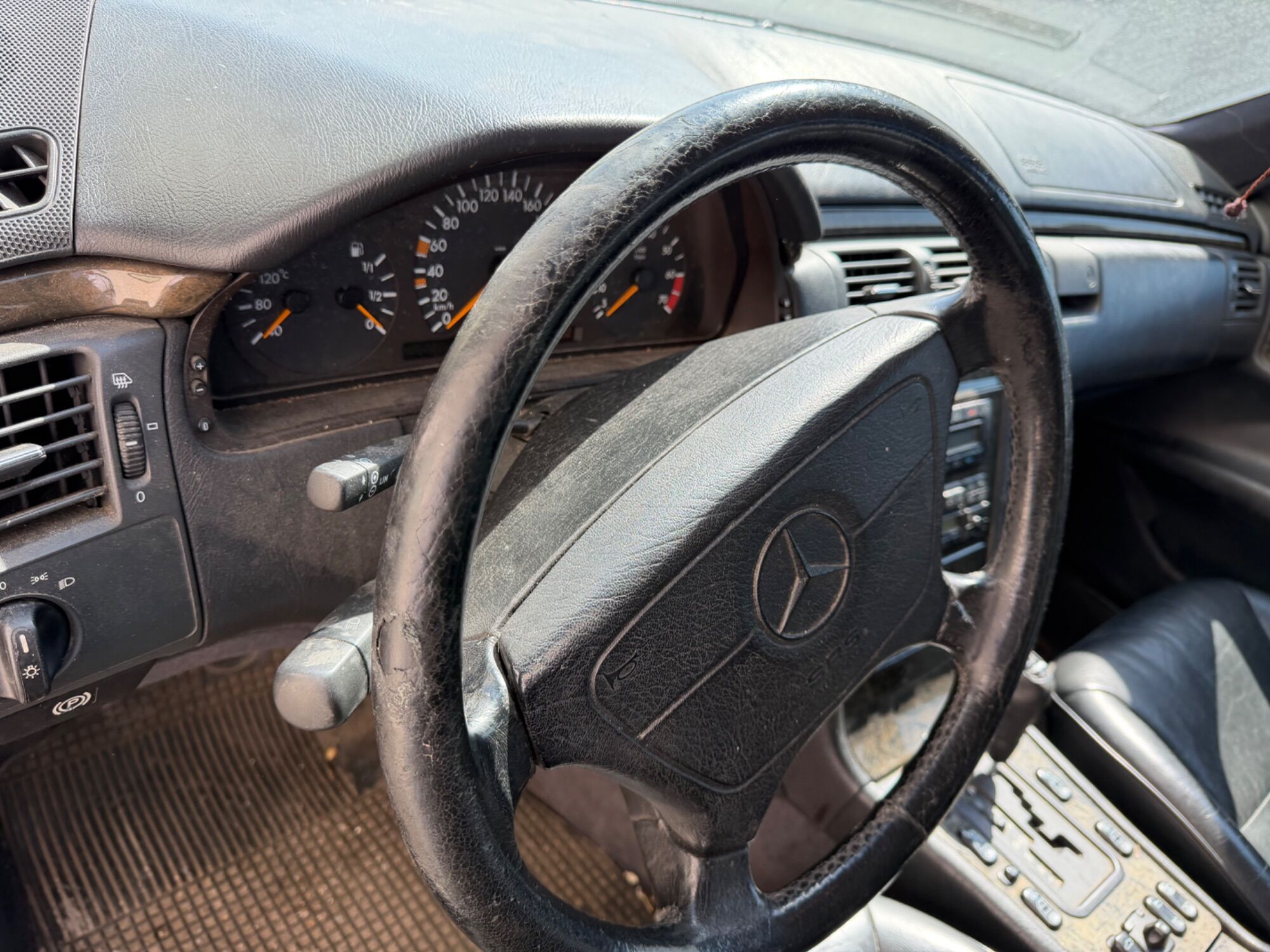 Foto del MERCEDES Clase E E 320