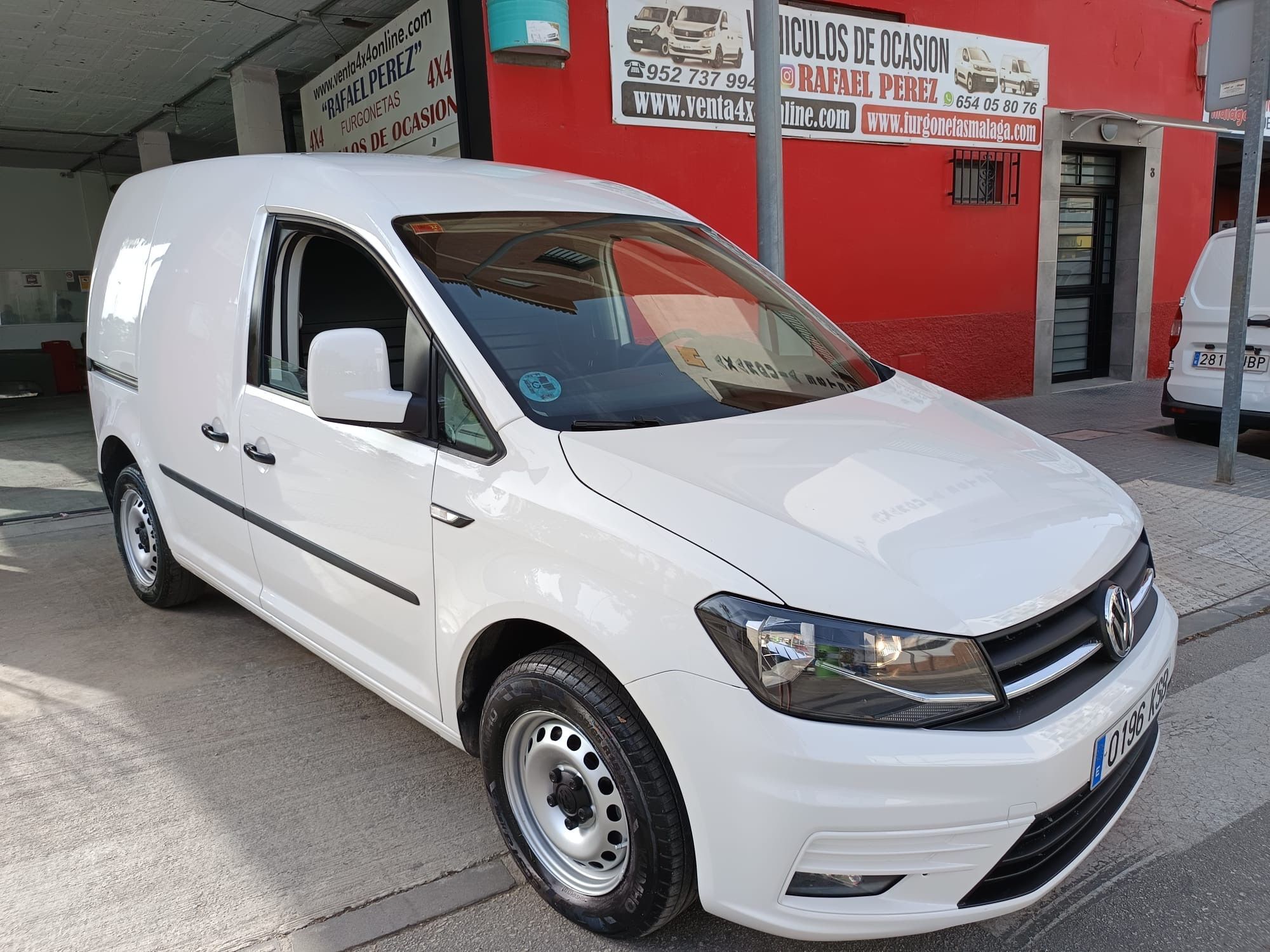 VOLKSWAGEN Caddy (Furgón 2.0TDI Business 55kW) en Málaga