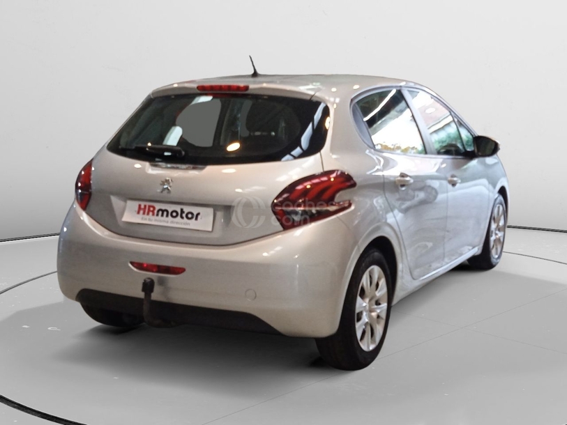 Foto del PEUGEOT 208 1.2 PureTech Access 68