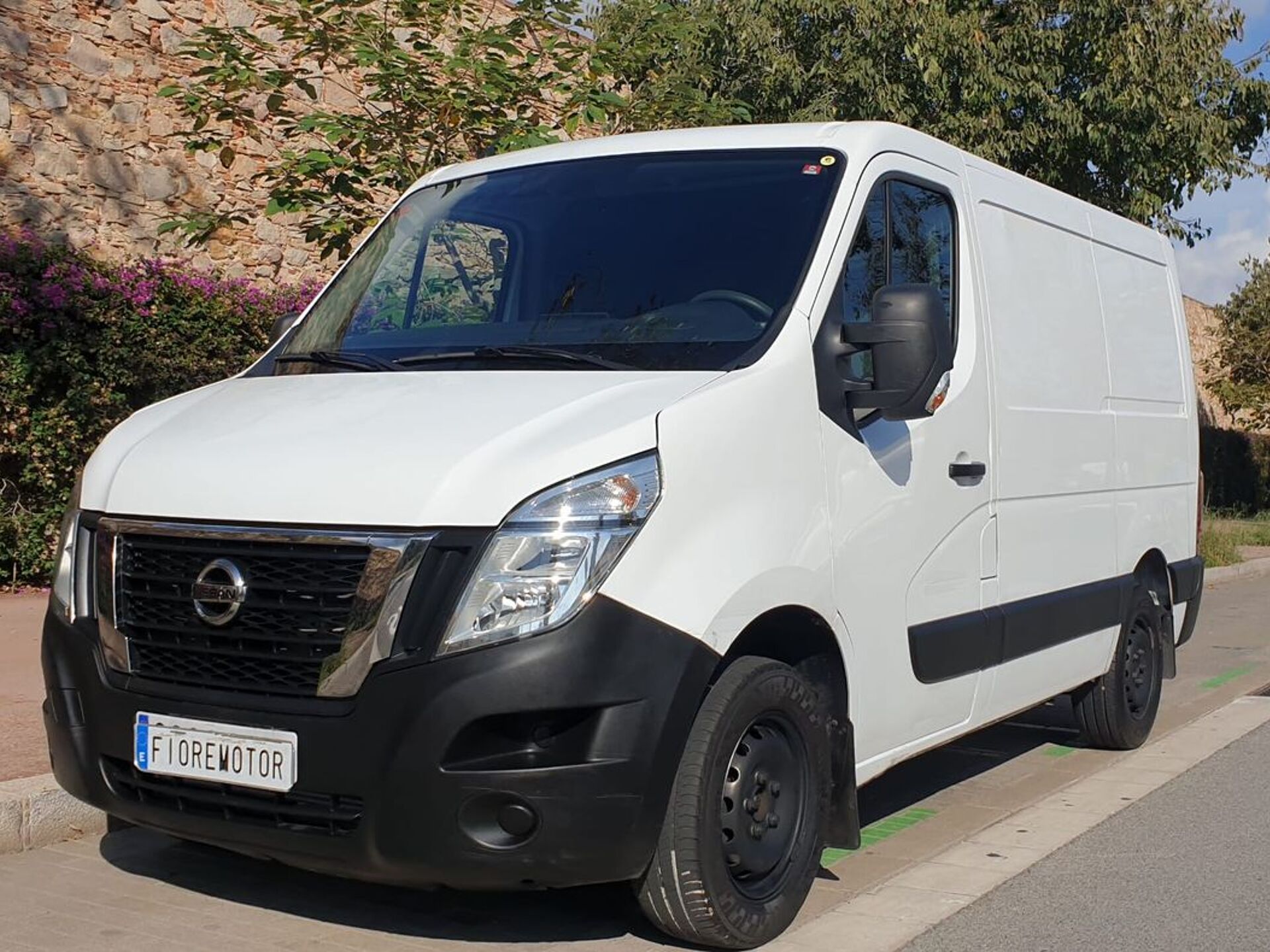 Imagen de NISSAN NV400
