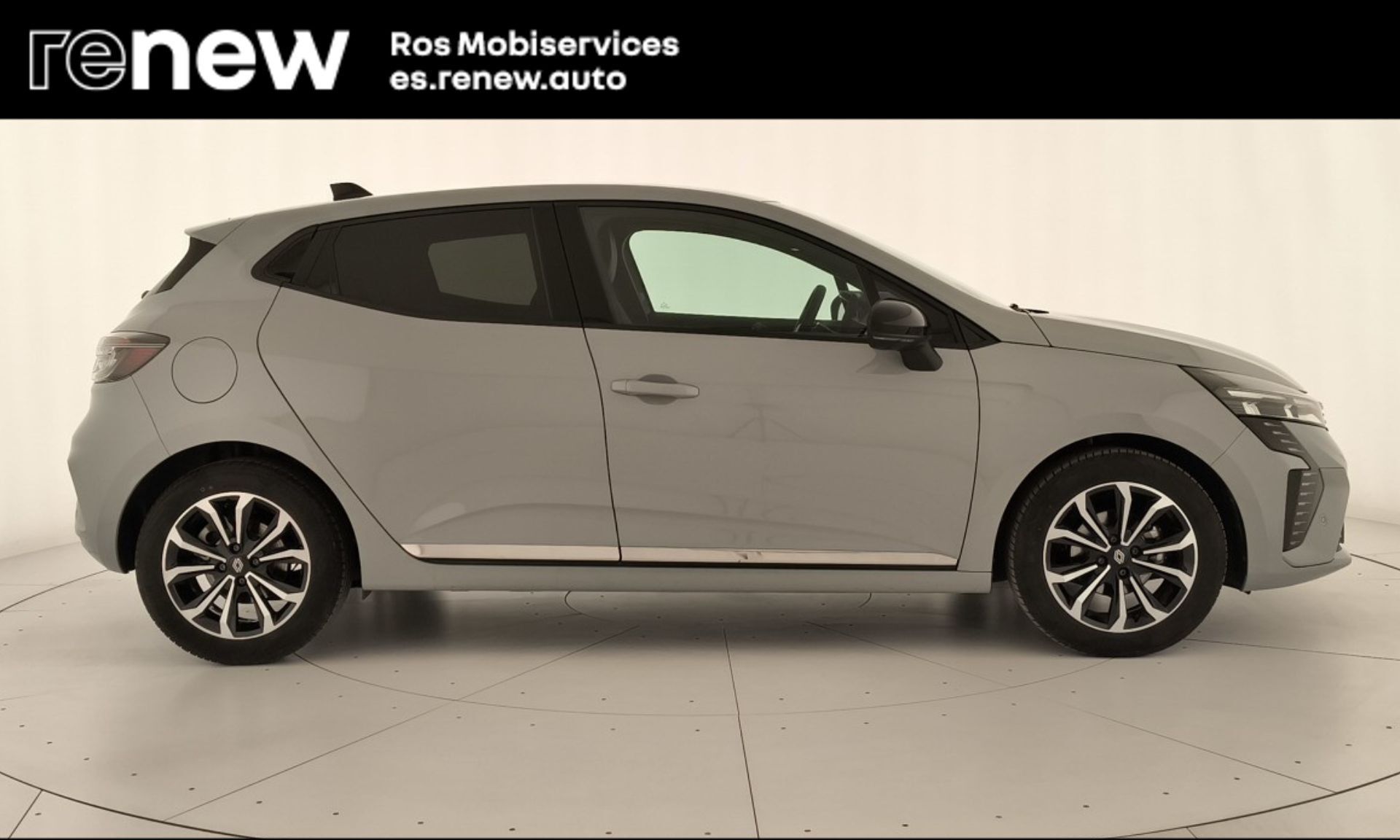 Foto del RENAULT Clio TCe GLP Techno 74kW