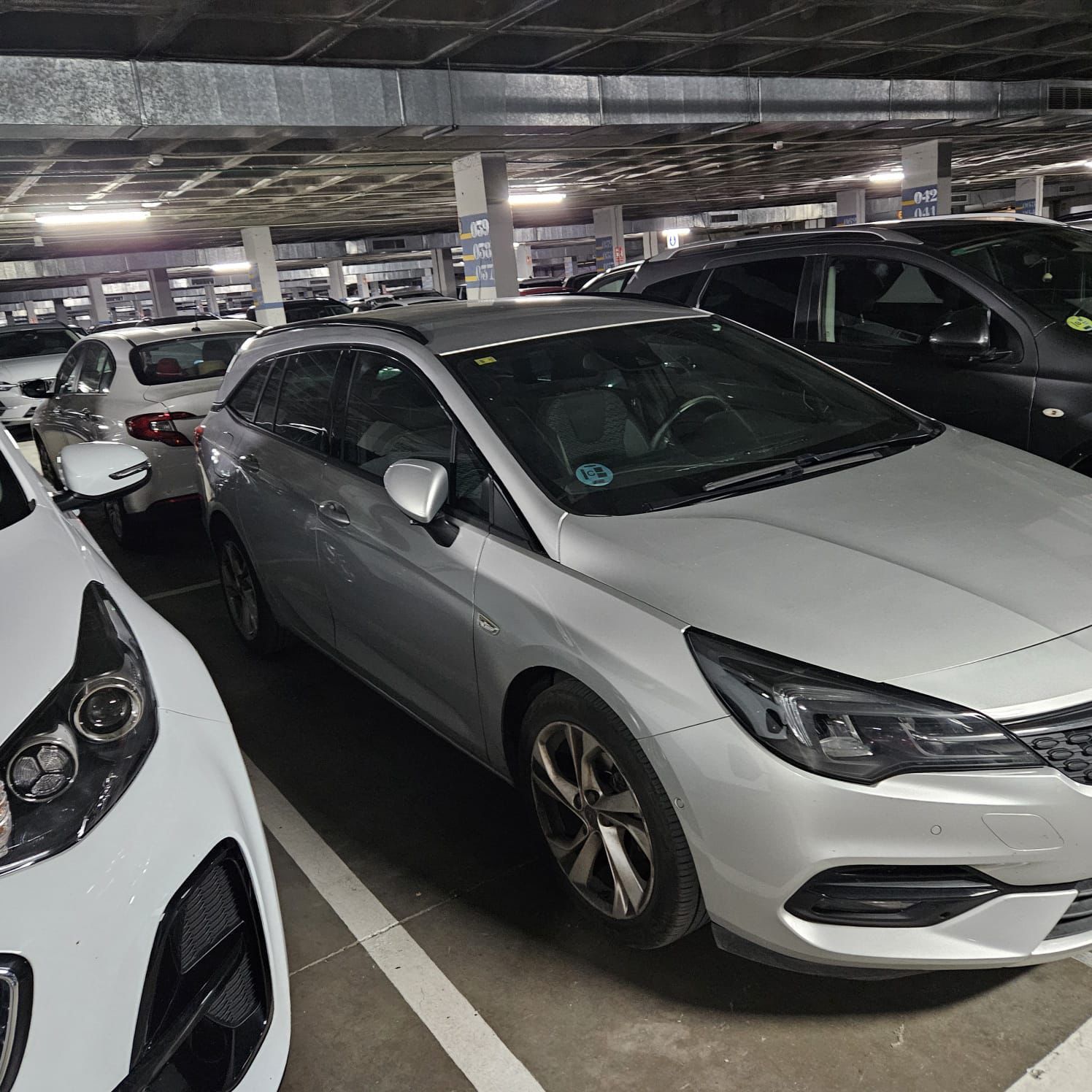 Foto del OPEL Astra 1.4T S-S Elegance Aut. 145