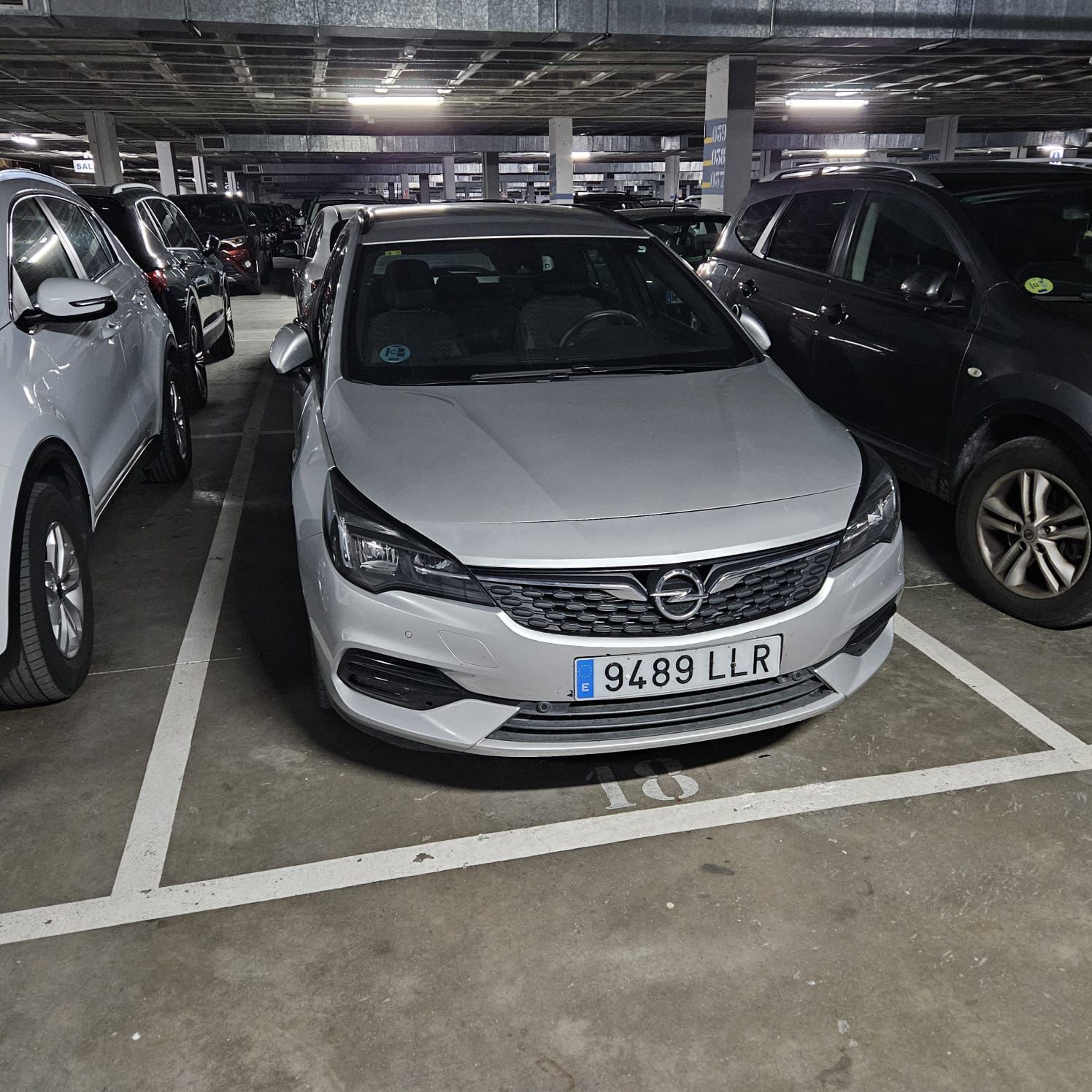 Foto del OPEL Astra 1.4T S-S Elegance Aut. 145