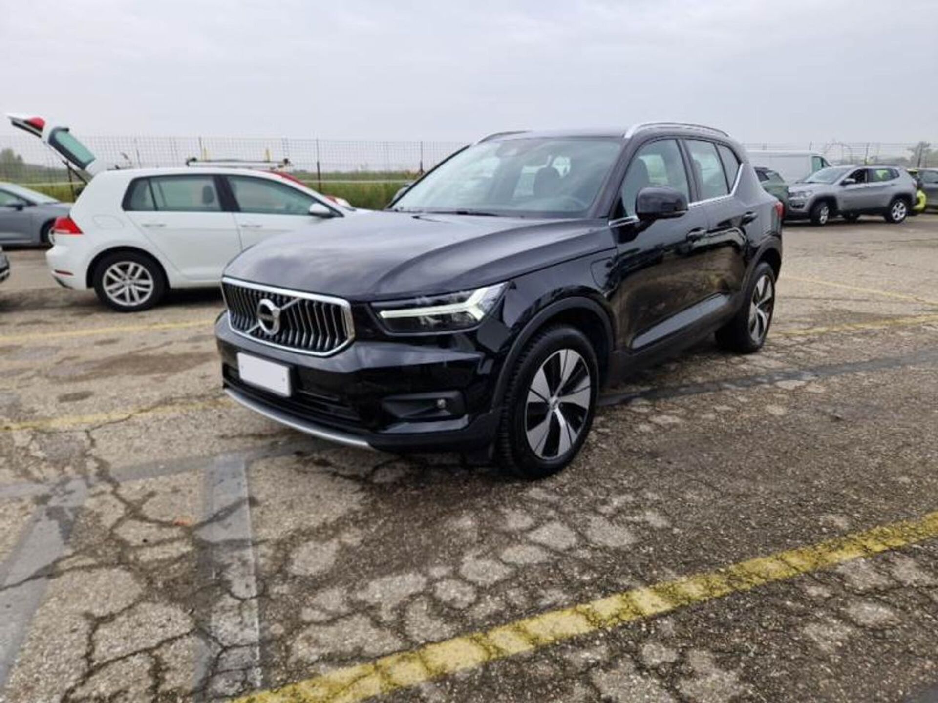 Imagen 2 de VOLVO XC40