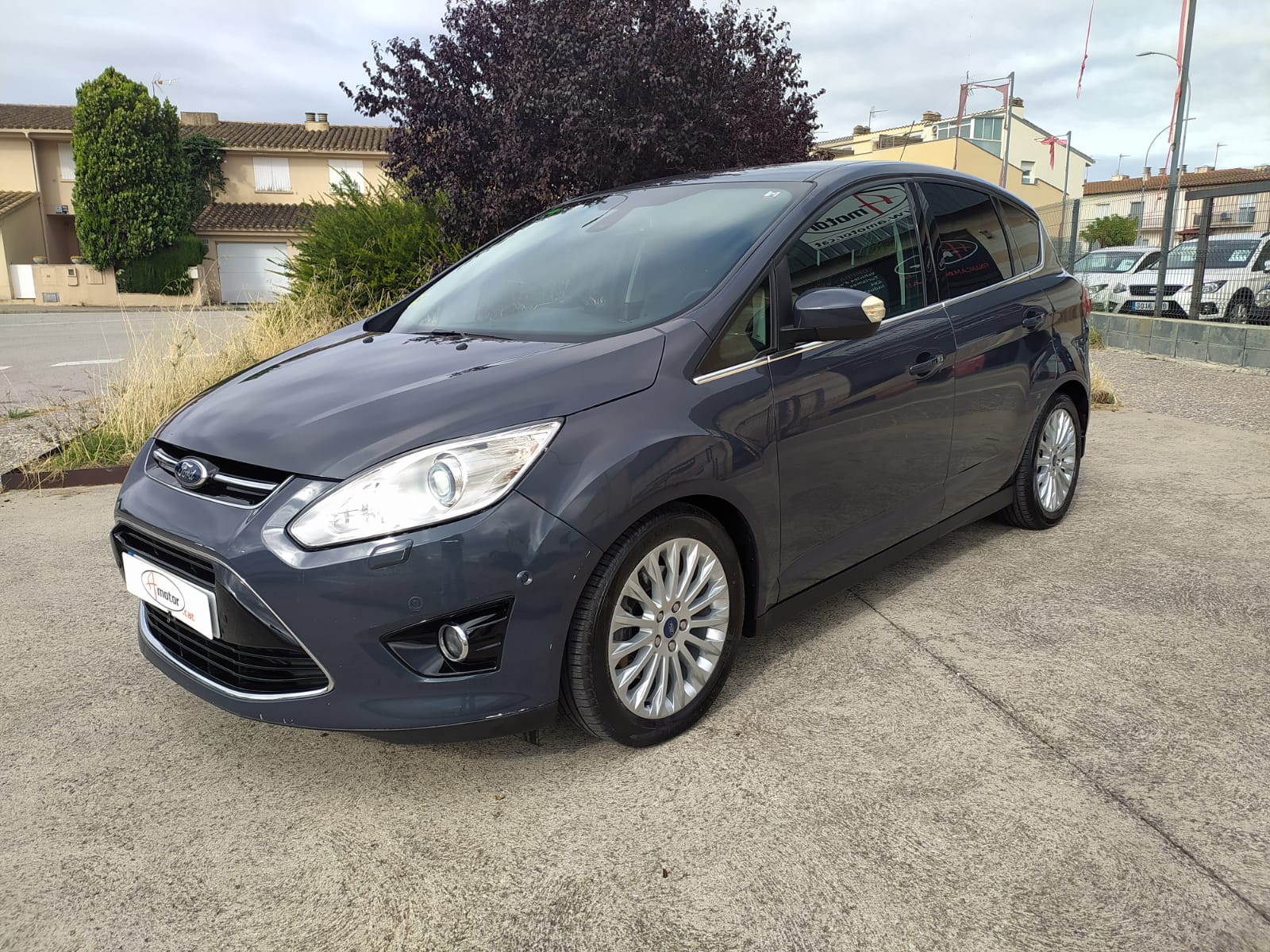 FORD C-Max (2.0TDCI 140CV TITANIUM 5P) en Girona
