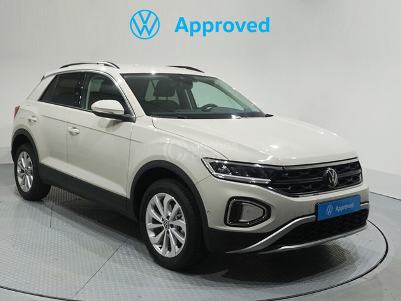 Foto del VOLKSWAGEN T-Roc 1.5 TSI Más Dark DSG7