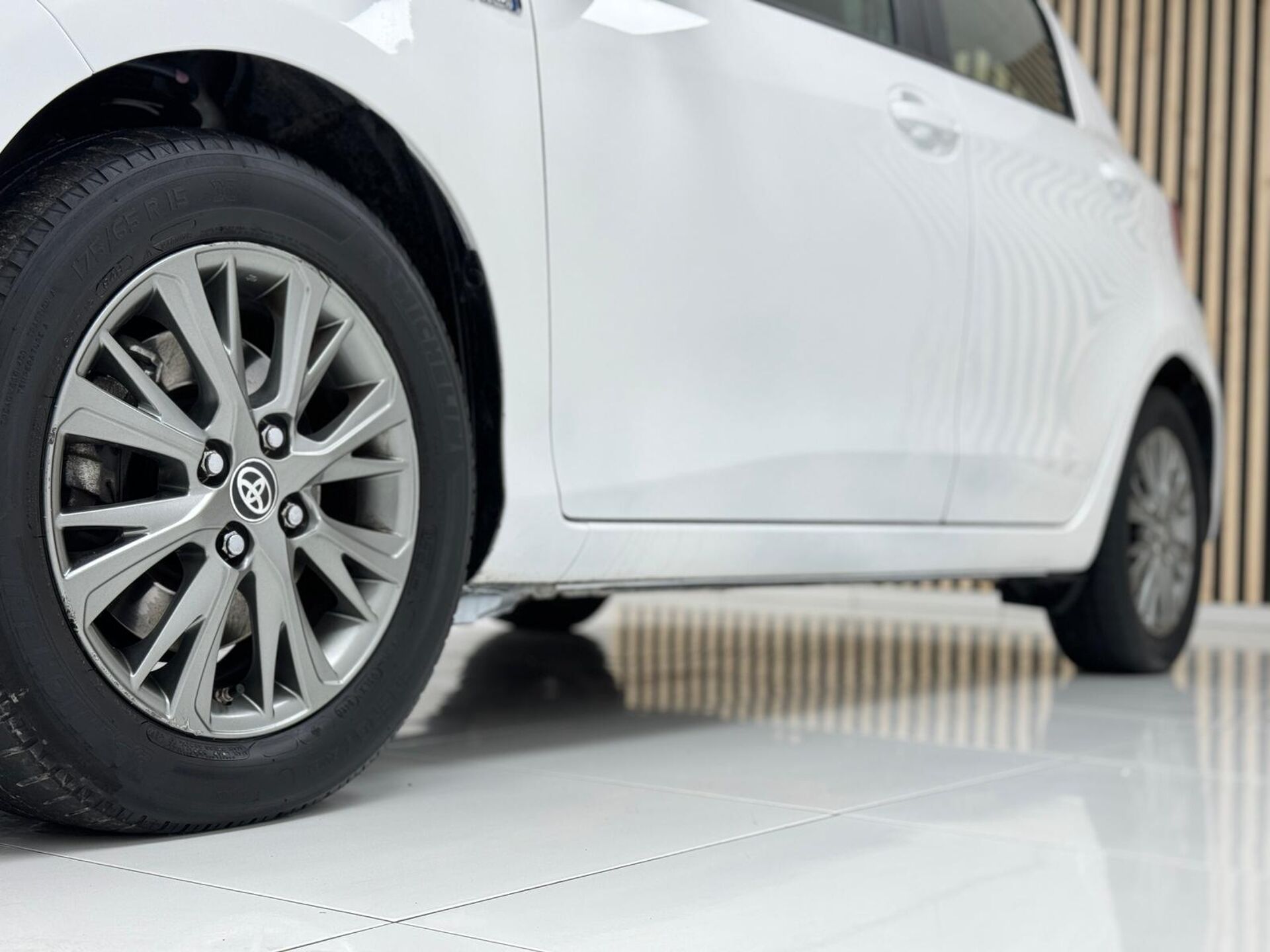 Imagen 3 de TOYOTA Yaris Van