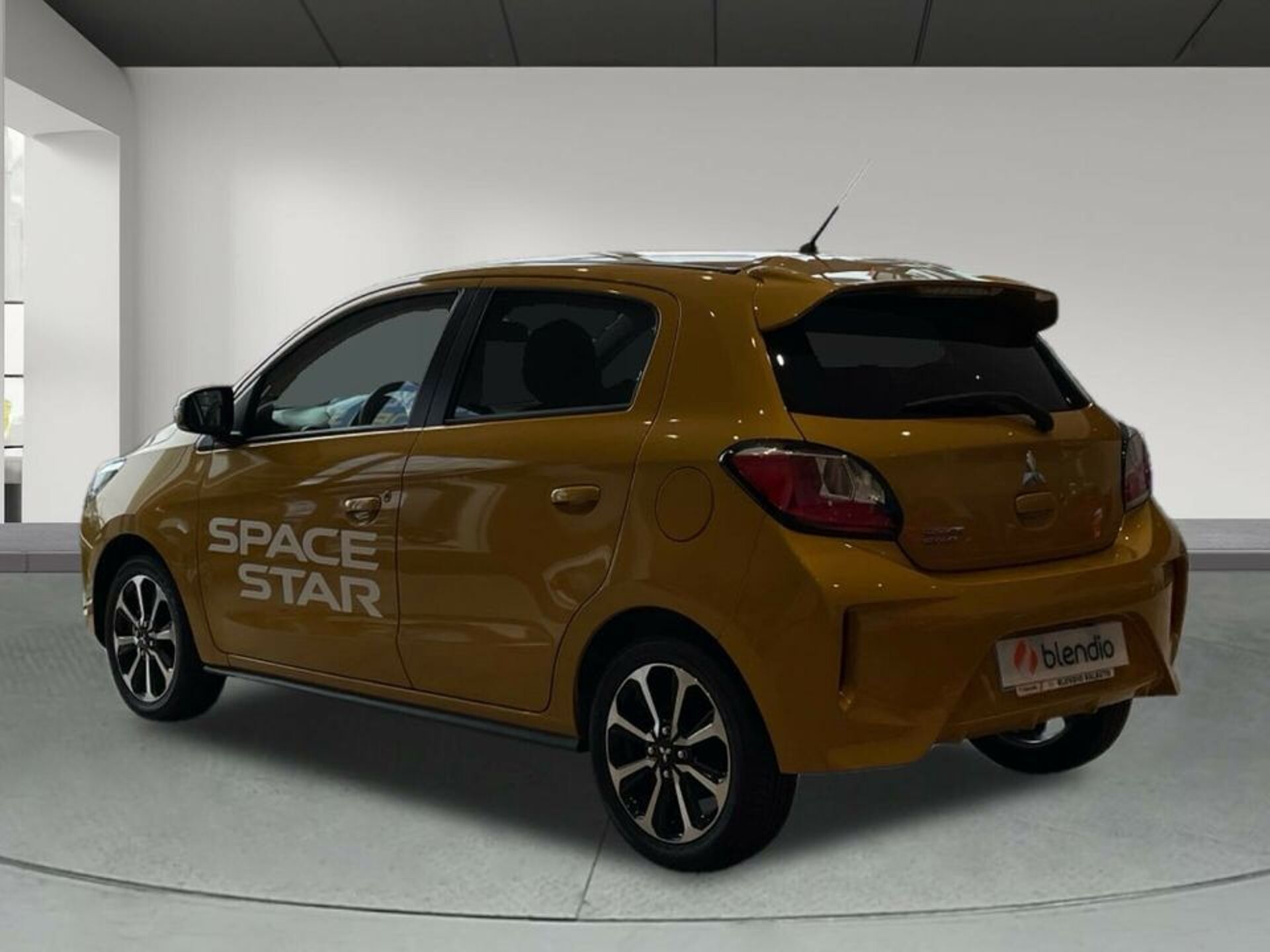 Imagen 2 de MITSUBISHI Space Star