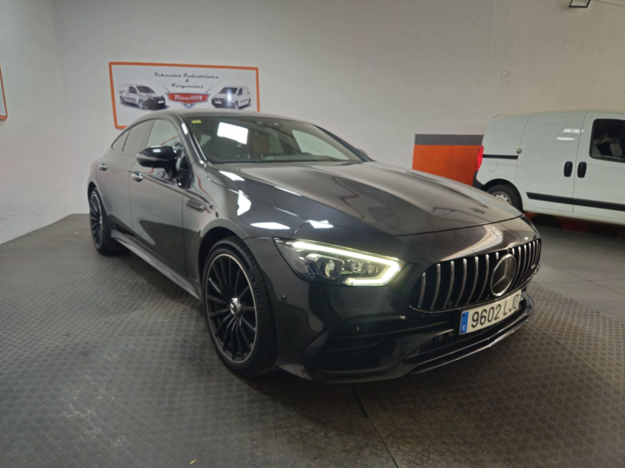 MERCEDES AMG GT (Coupé) en Madrid