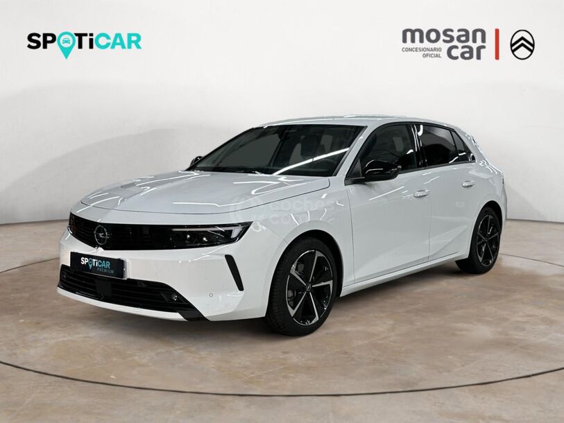 Foto del OPEL Astra 1.2T XHT S-S Elegance Aut. 130