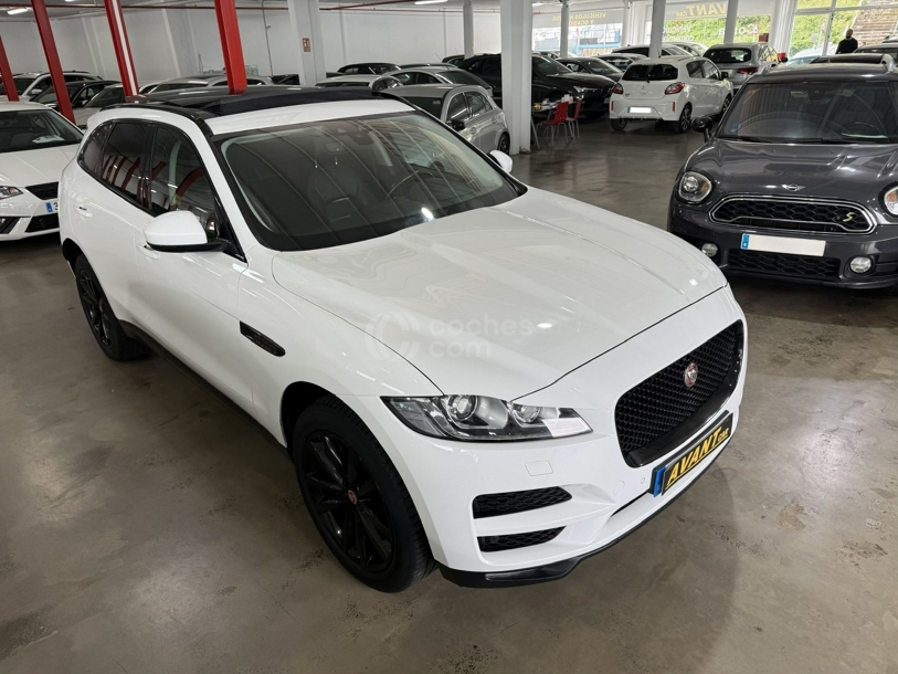 Foto del JAGUAR F-Pace 2.0i4D Prestige Aut. AWD 180