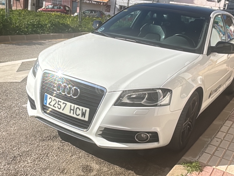 Foto del AUDI A3 Sportback 2.0TDI S Line Edition