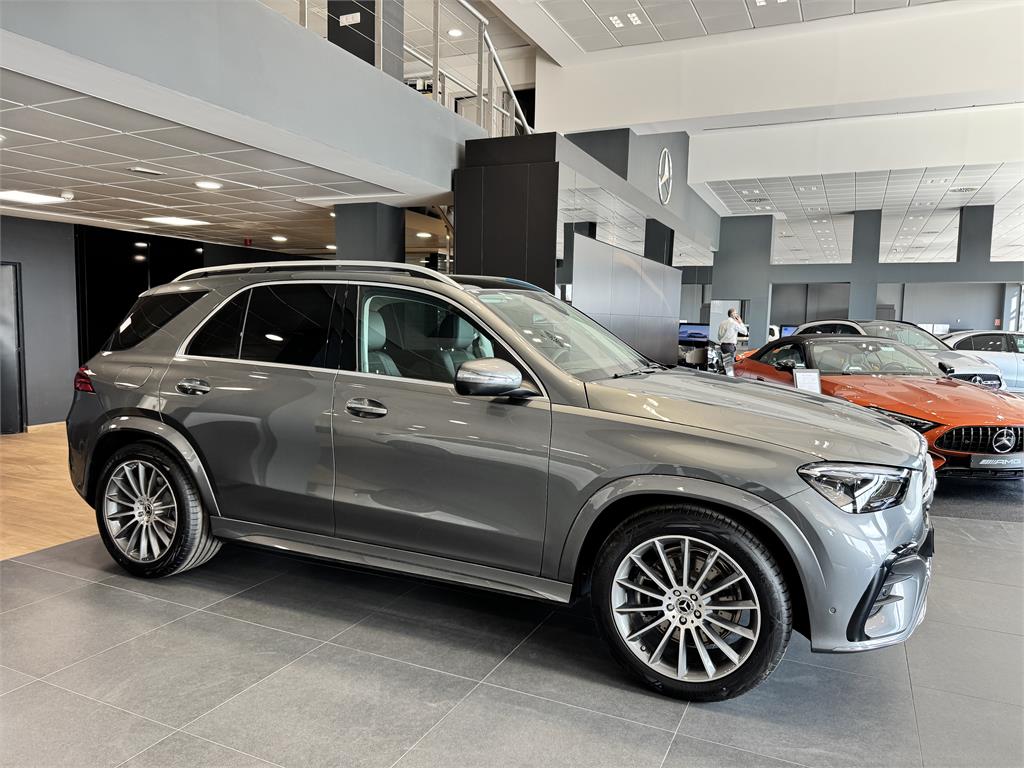 MERCEDES Clase GLE (GLE 300 d 4MATIC) en Valencia