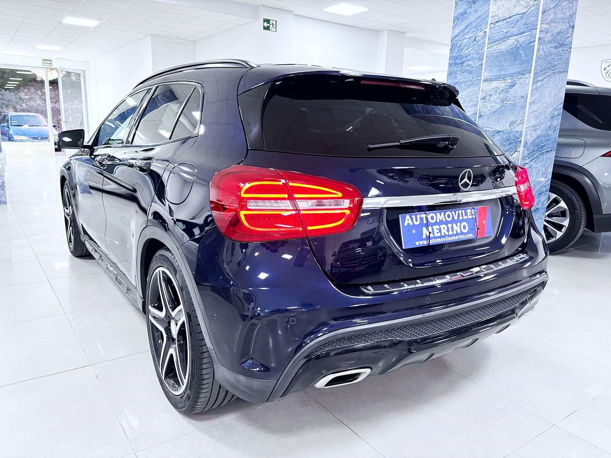 Foto del MERCEDES Clase GLA GLA 200d AMG Line 7G-DCT