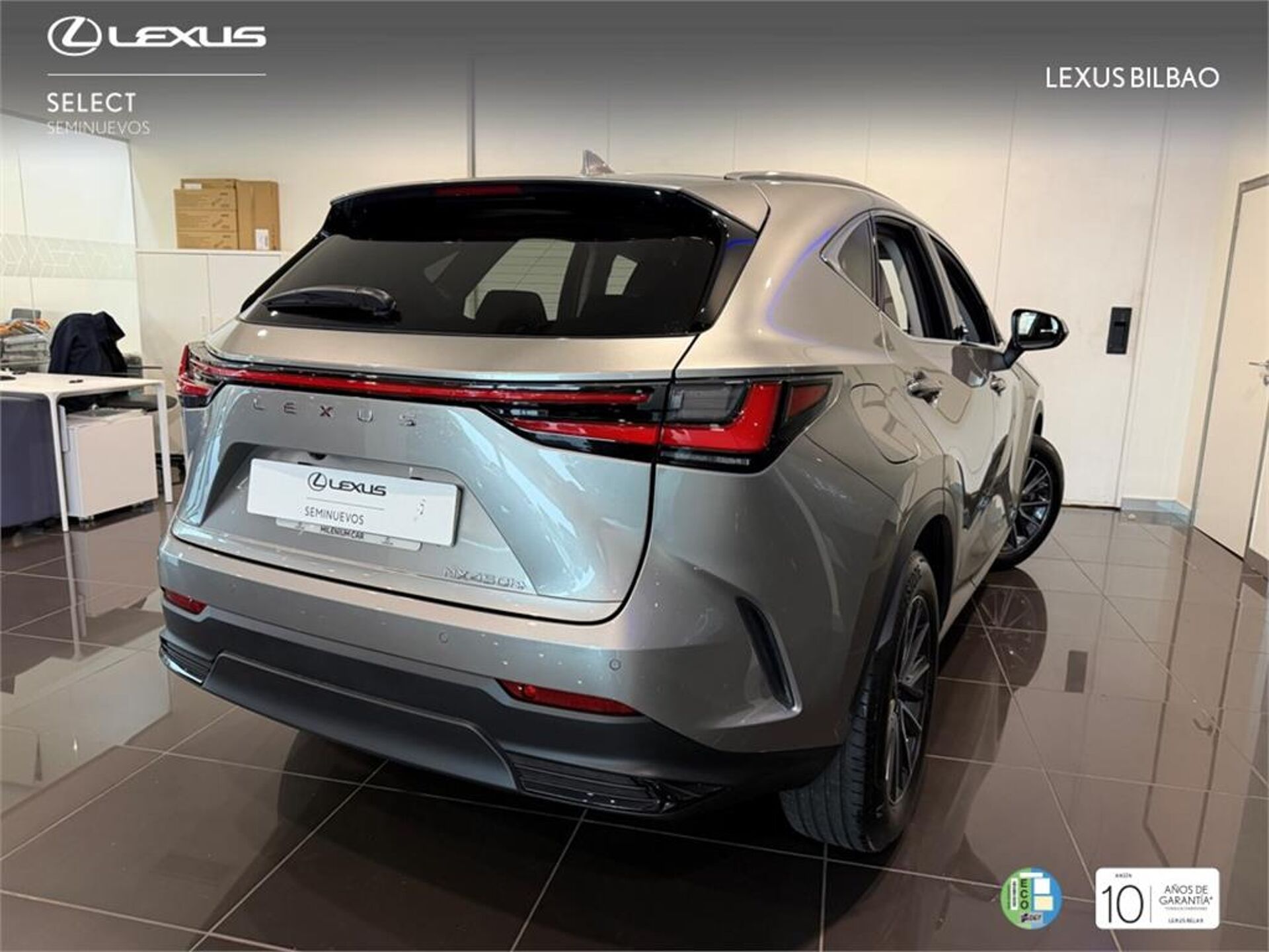 Imagen 2 de LEXUS NX