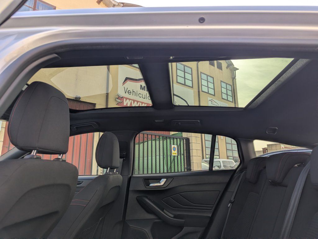 Foto del FORD Focus 1.5 Ecoblue ST-Line X 120 Aut.