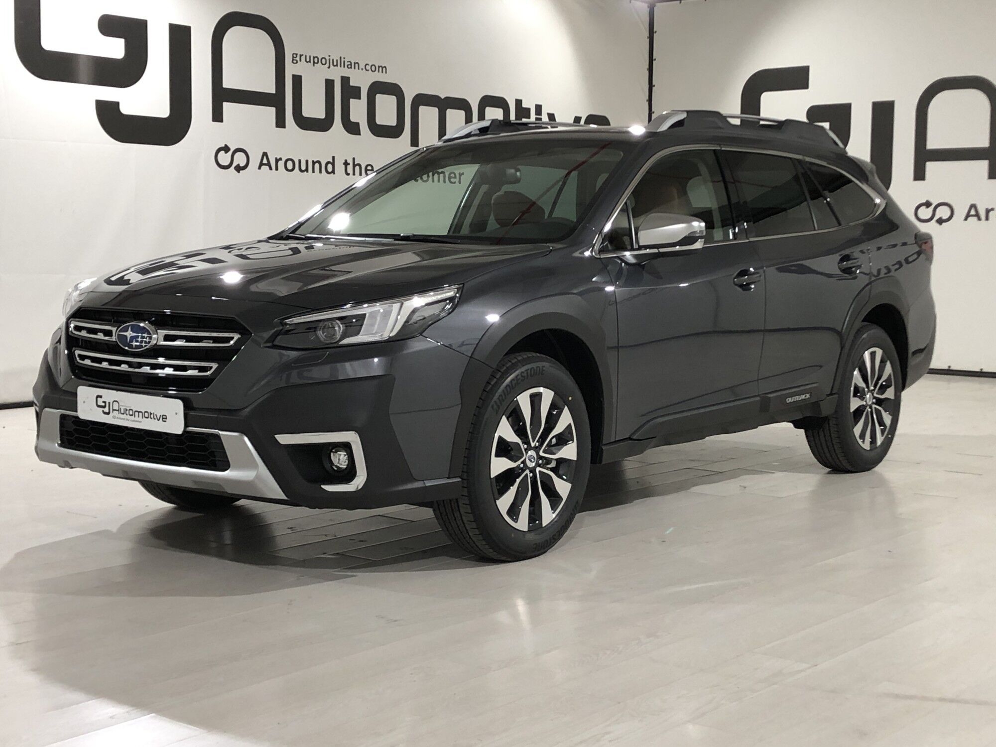 SUBARU Outback (2.5 Touring CVT) en Burgos