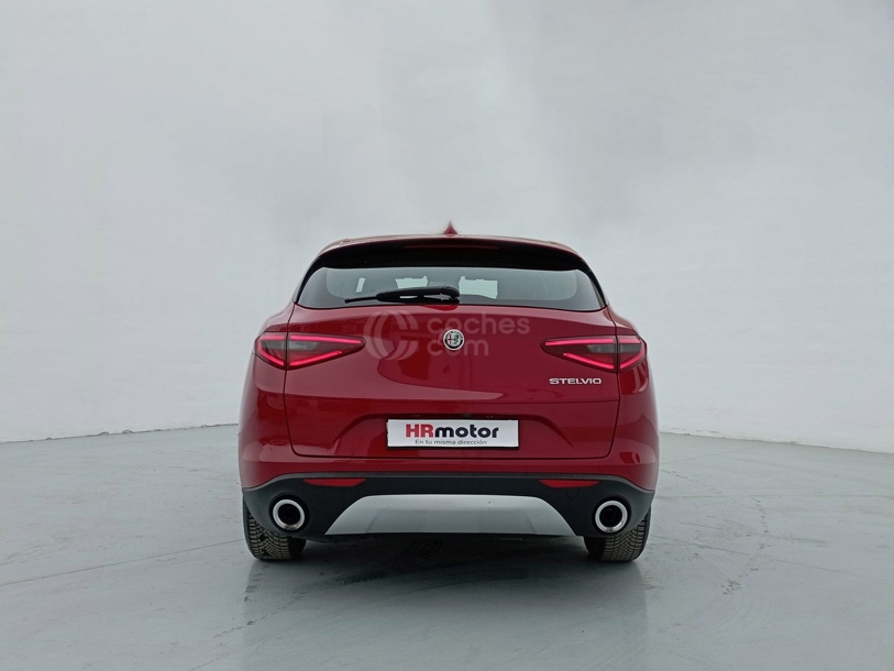 Foto del ALFA ROMEO Stelvio 2.2 RWD Aut. 160