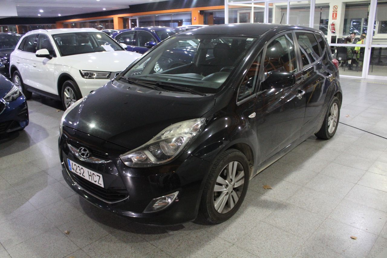 HYUNDAI i20 (i20 1.4 CRDI90 Comfort Clima) en Madrid