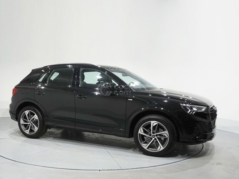 Foto del AUDI Q3 35 TDI Genuine edition S tronic 110kW