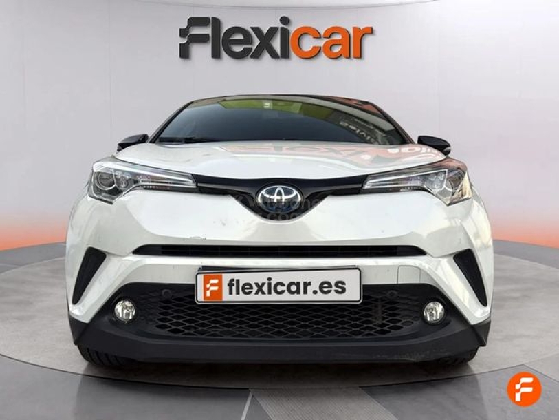 Foto del TOYOTA C-HR 125H Advance