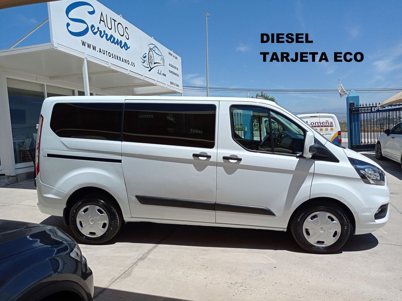 FORD Tourneo Custom (FT 320 L1 KOMBI TREND ECOBLUE HYBRID 130) en Málaga