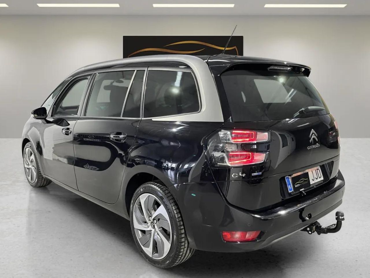 CITROEN C4 (Feel Edition 2.0BlueHDi 150cv EAT6 7plazas) en Barcelona