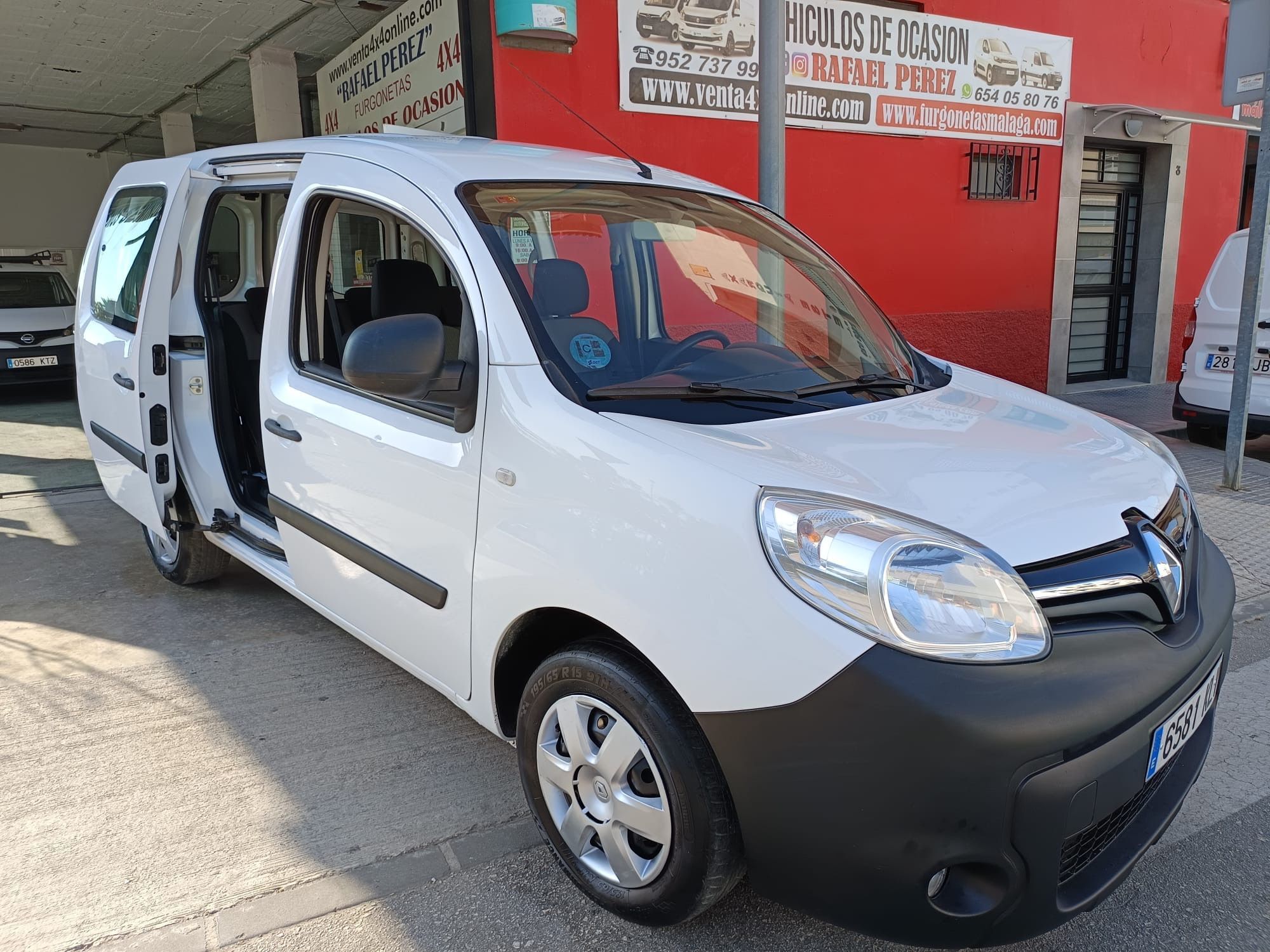 RENAULT Kangoo (Combi 1.5dCi En. Profesional N1 81kW) en Málaga